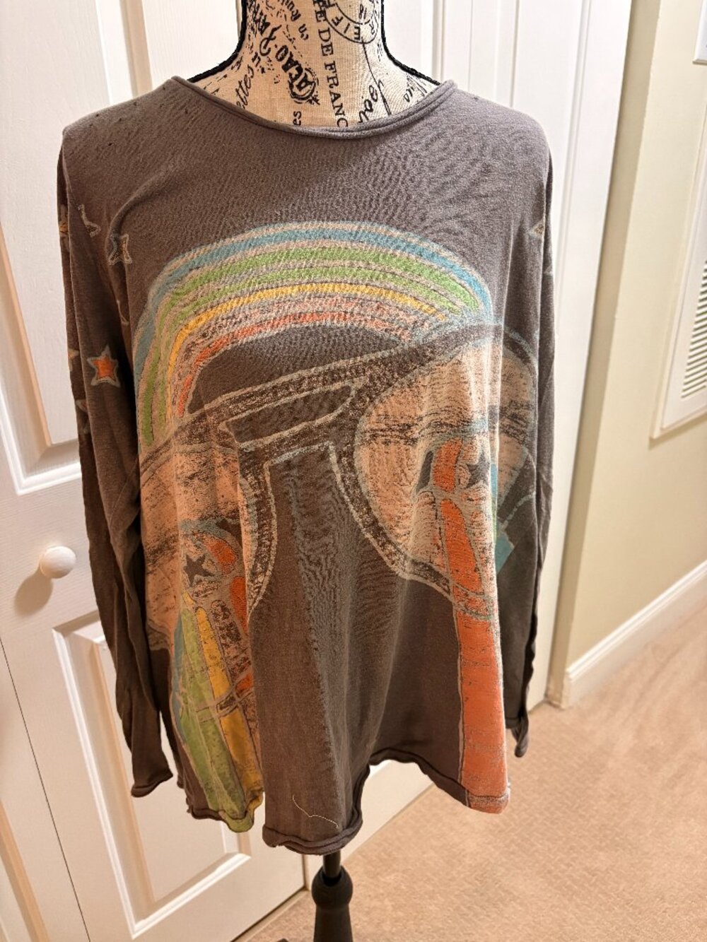Magnolia Pearl Rainbow Vision Dylan T #1135 NWT